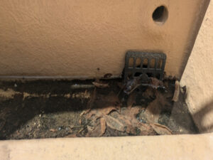 詰まった排水溝